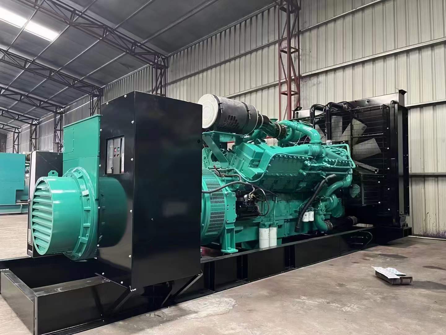 中山如何评估无功补偿装置的性能和效果？