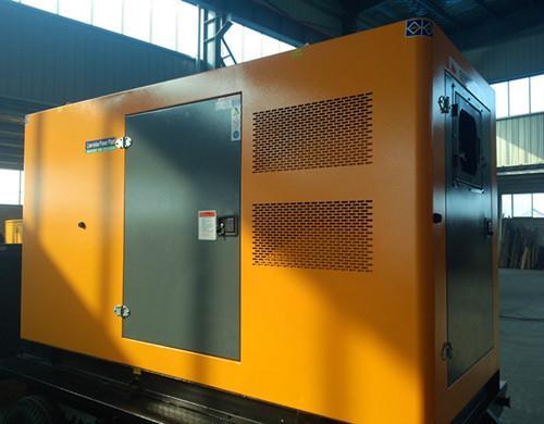 中山汽油发电机组电瓶电解液的密度应该保持在什么范围？