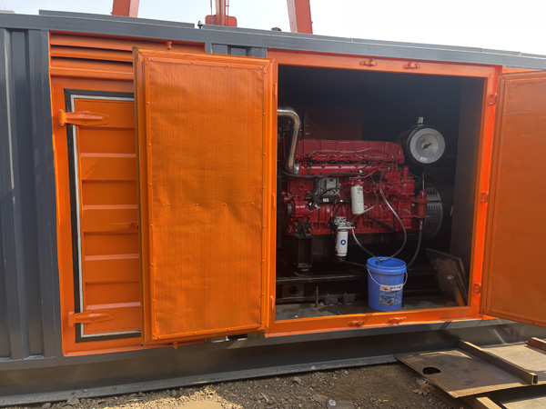 中山柴油发电机组在高温环境下运行时需要注意哪些问题？